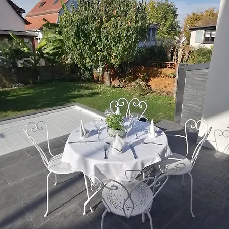 Couette-café 4 Personnes Proche Centre